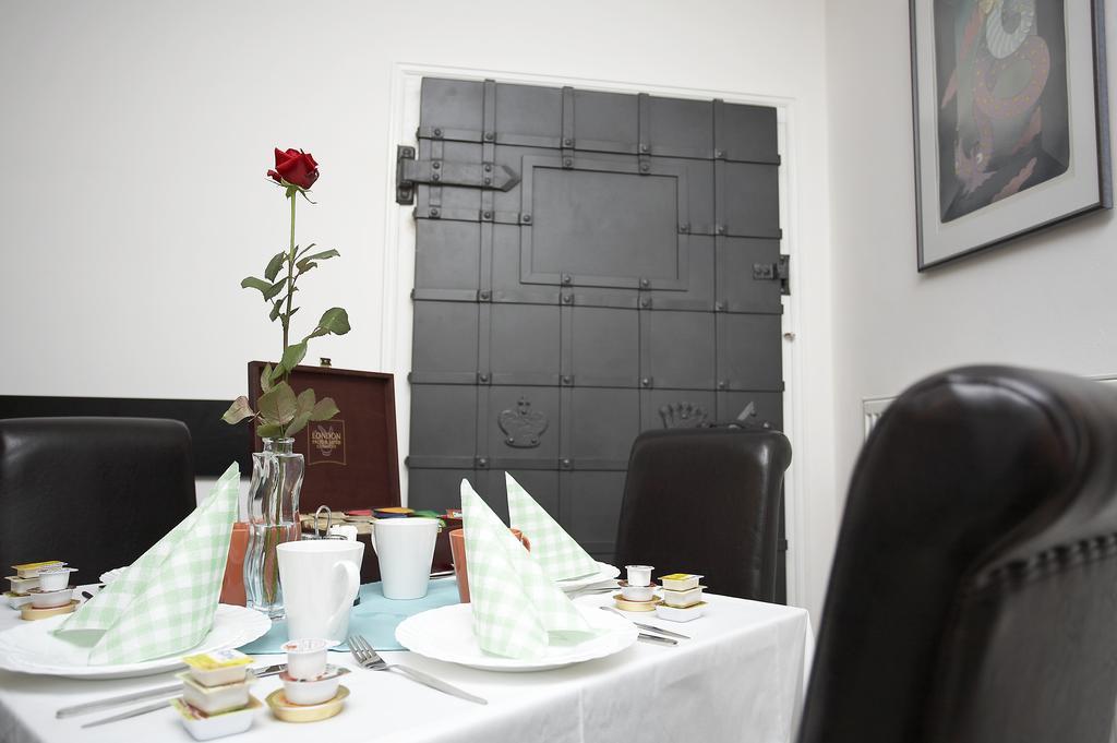Pension Konopiste Benesov  Esterno foto